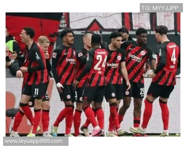 德甲分析:法兰克福客场逆袭圣保利主场争取宝贵积分