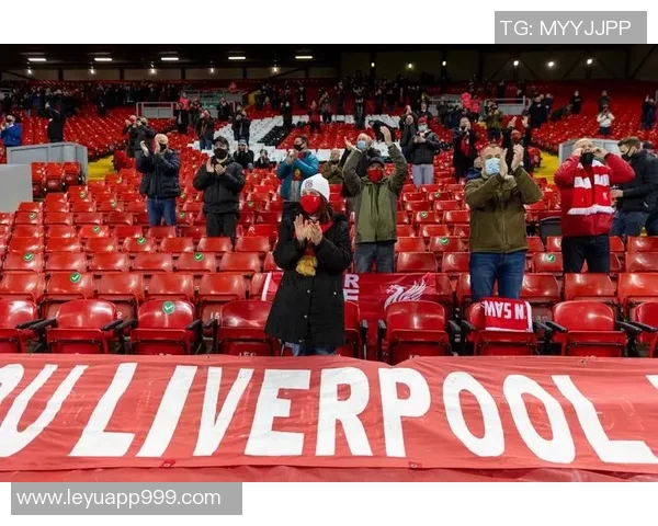 熊类踪迹现身草坪日本J3福岛联决定暂停球迷参观活动