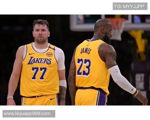 东契奇谈首节表现强调团队配合与分享球的重要性