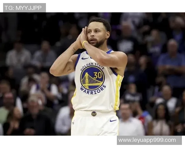 库里创历史新纪录单场25三分命中5次达354次哈登紧随其后