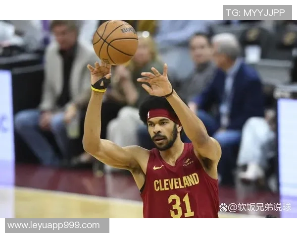 半场表现惨淡亨特仅得2分贾勒特阿伦更是低迷仅得4分