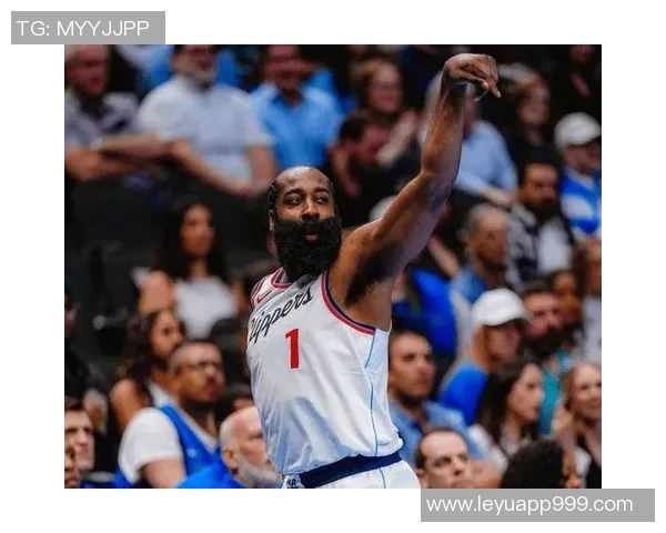 马绍尔愿意当副手助力弗拉格双双砍下30分展现团队精神